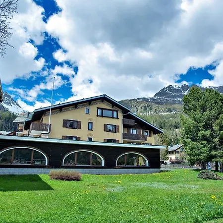 Chesa Silva - Appart hôtel Silvaplana