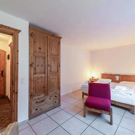 Chesa Silva - Appart hôtel