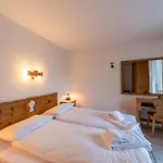 Chesa Silva - Apart-hotel Silvaplana